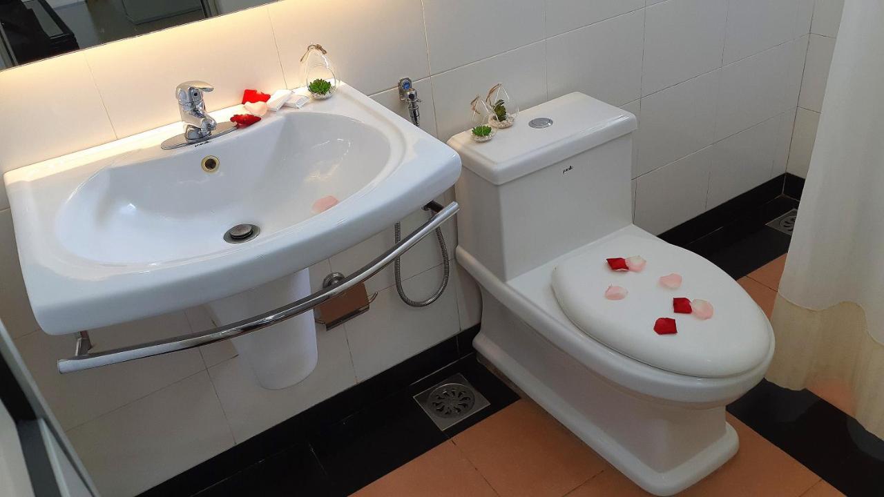 Quality Guest House กวนตัน ภายนอก รูปภาพ